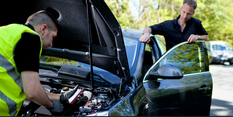 Top Roadside Assistance Services in UAE